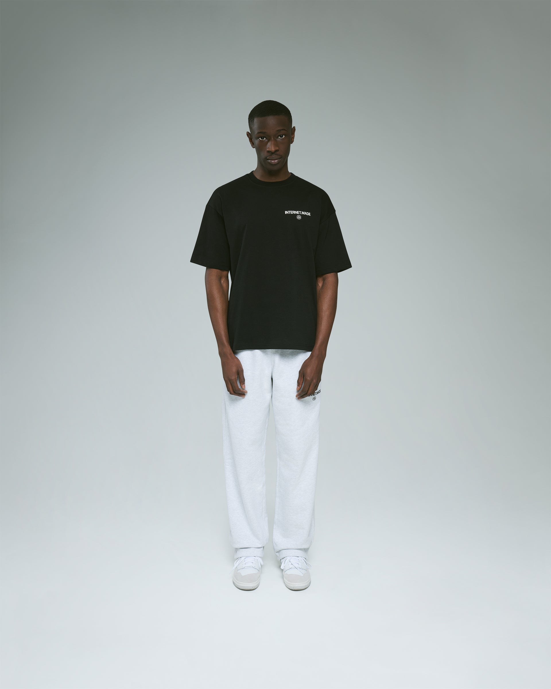 Logo T-Shirt / Black