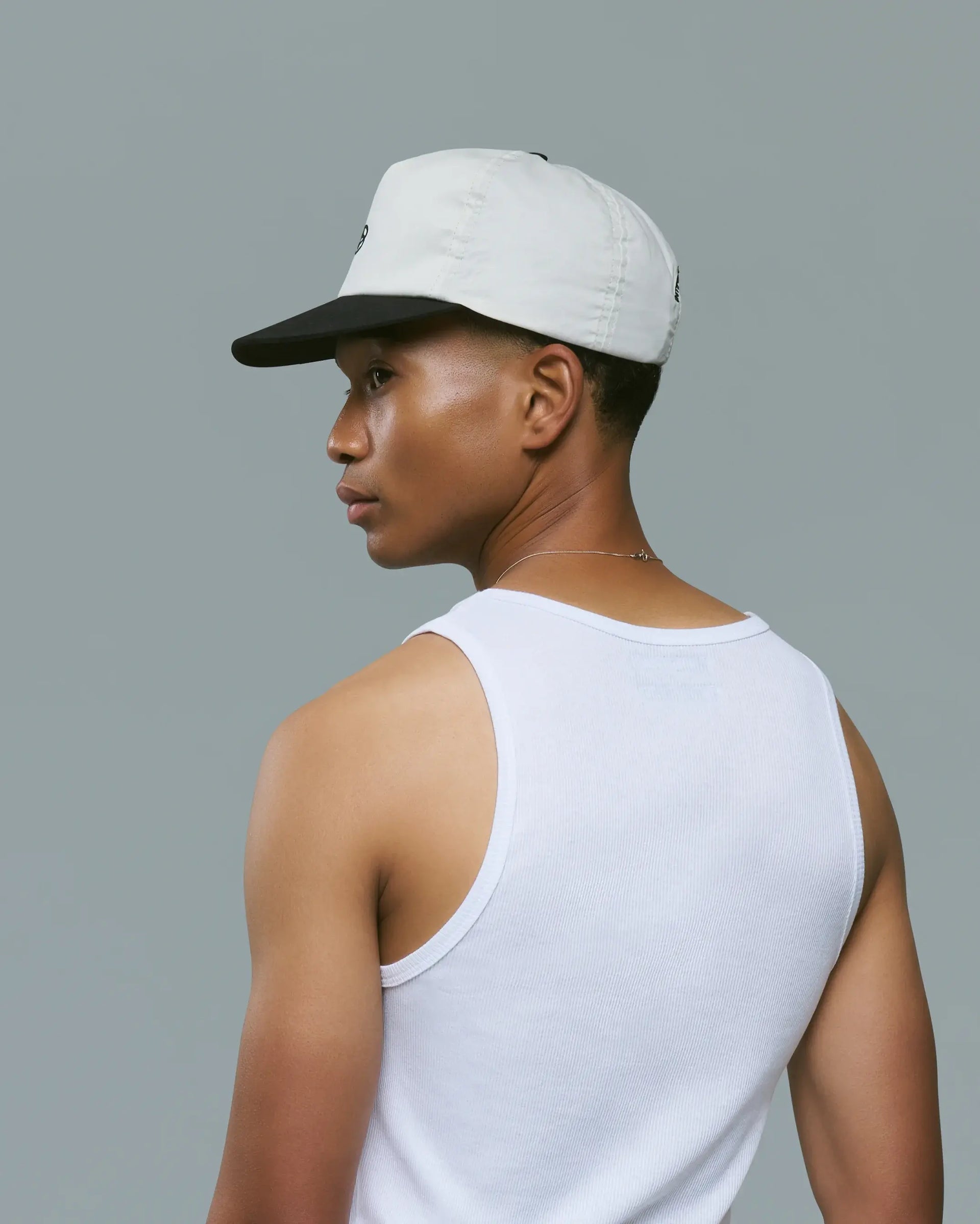 Rings Cap / Vintage White & Black