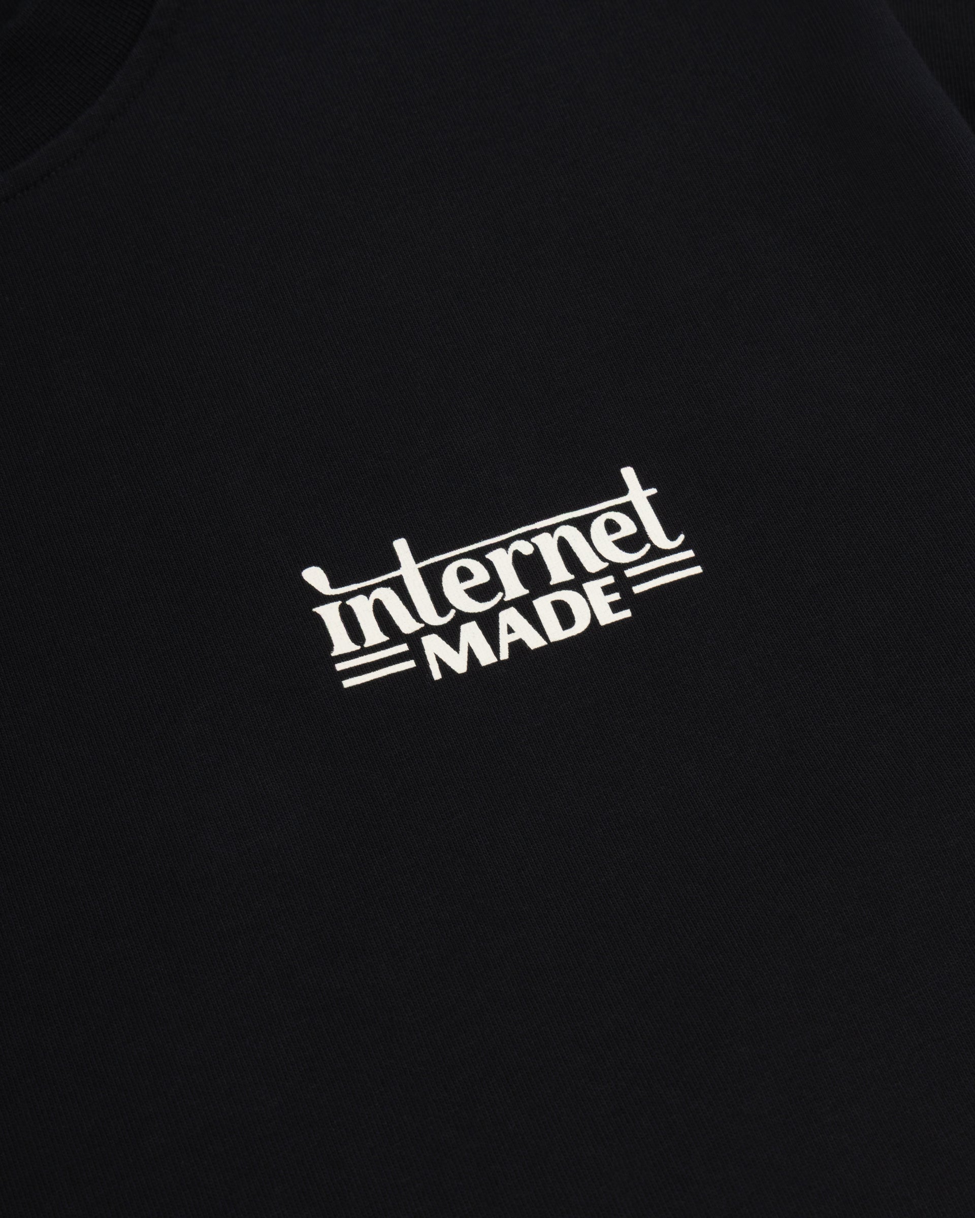 Country Club T-Shirt / Black