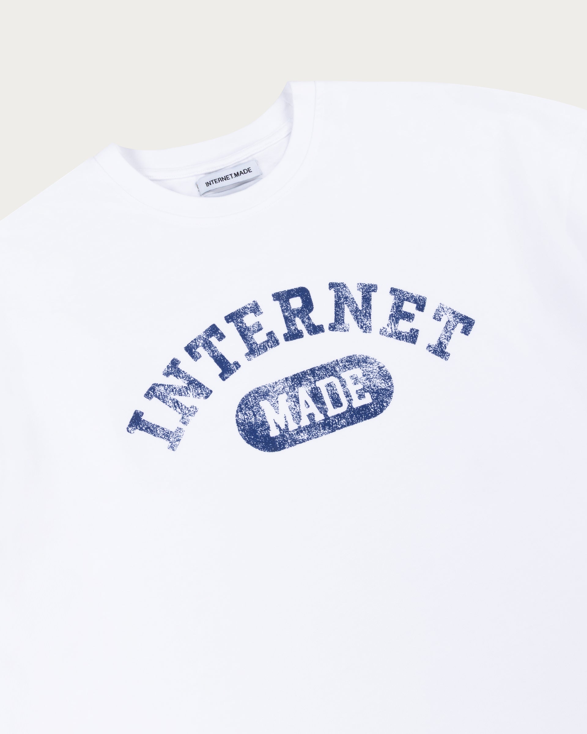 College T-Shirt / White