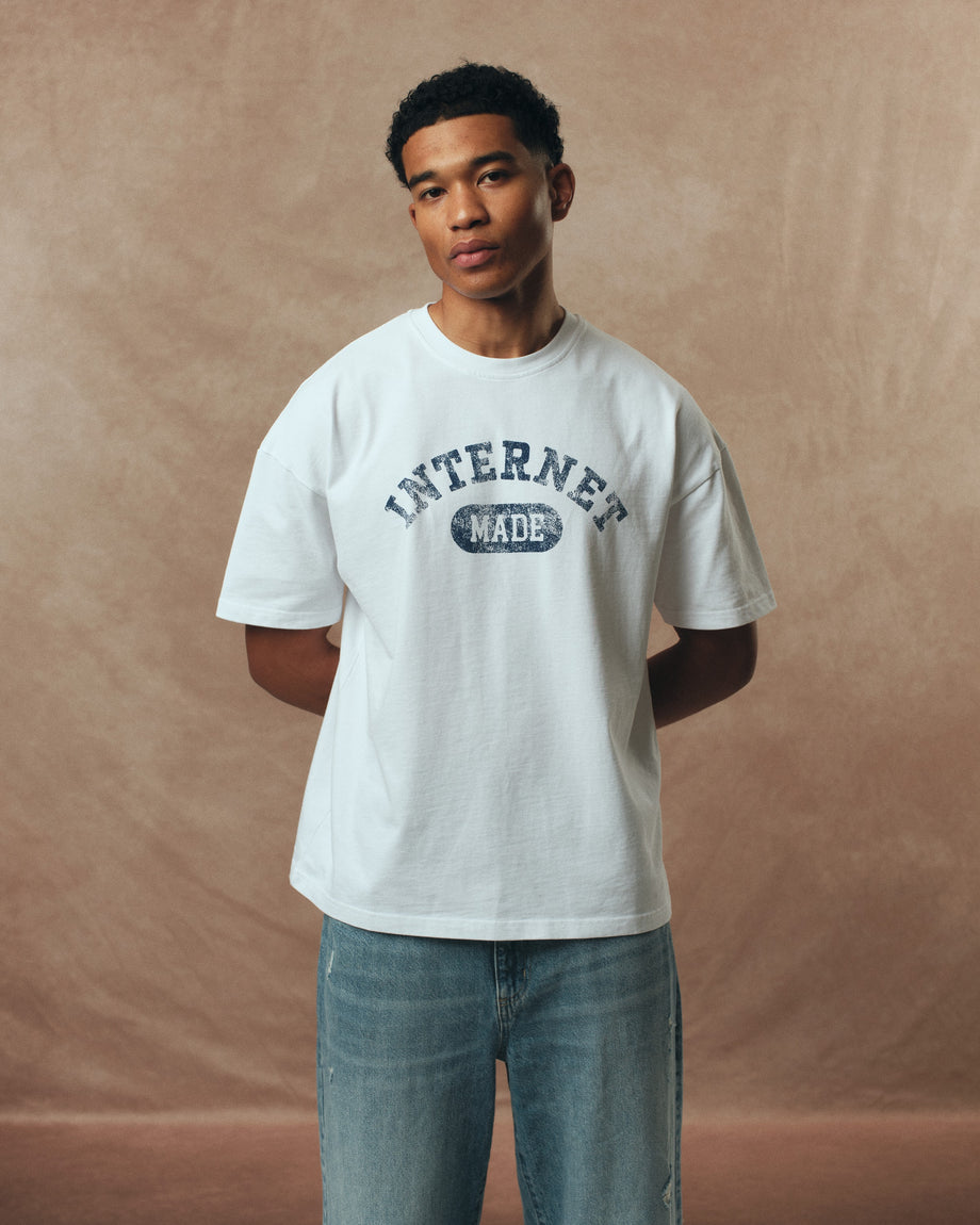 College T-Shirt / White