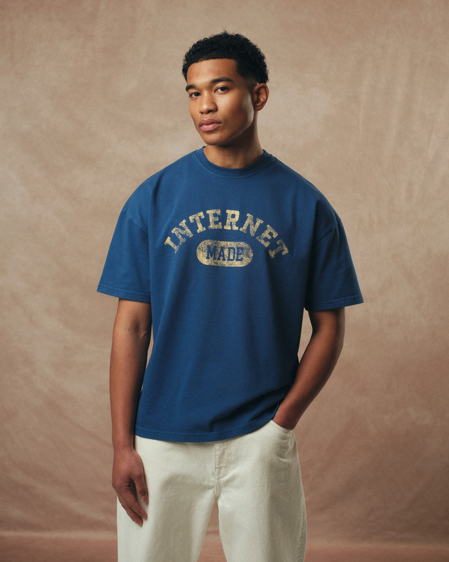 College T-Shirt / Varsity Blue