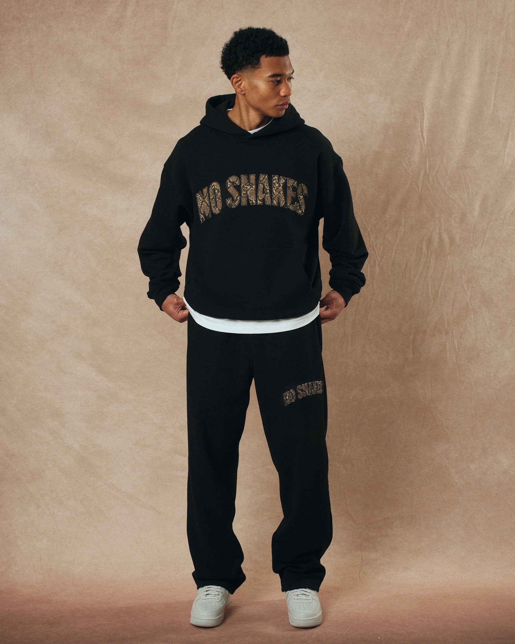 No Snakes Snakeskin Sweatpants / Black